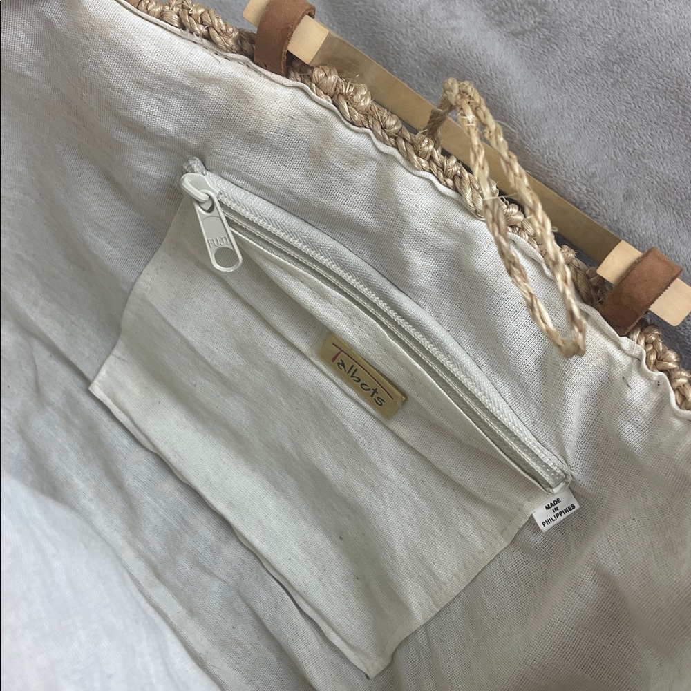 Talbots Wooden Handle Rope Bag - Picture 14 of 16